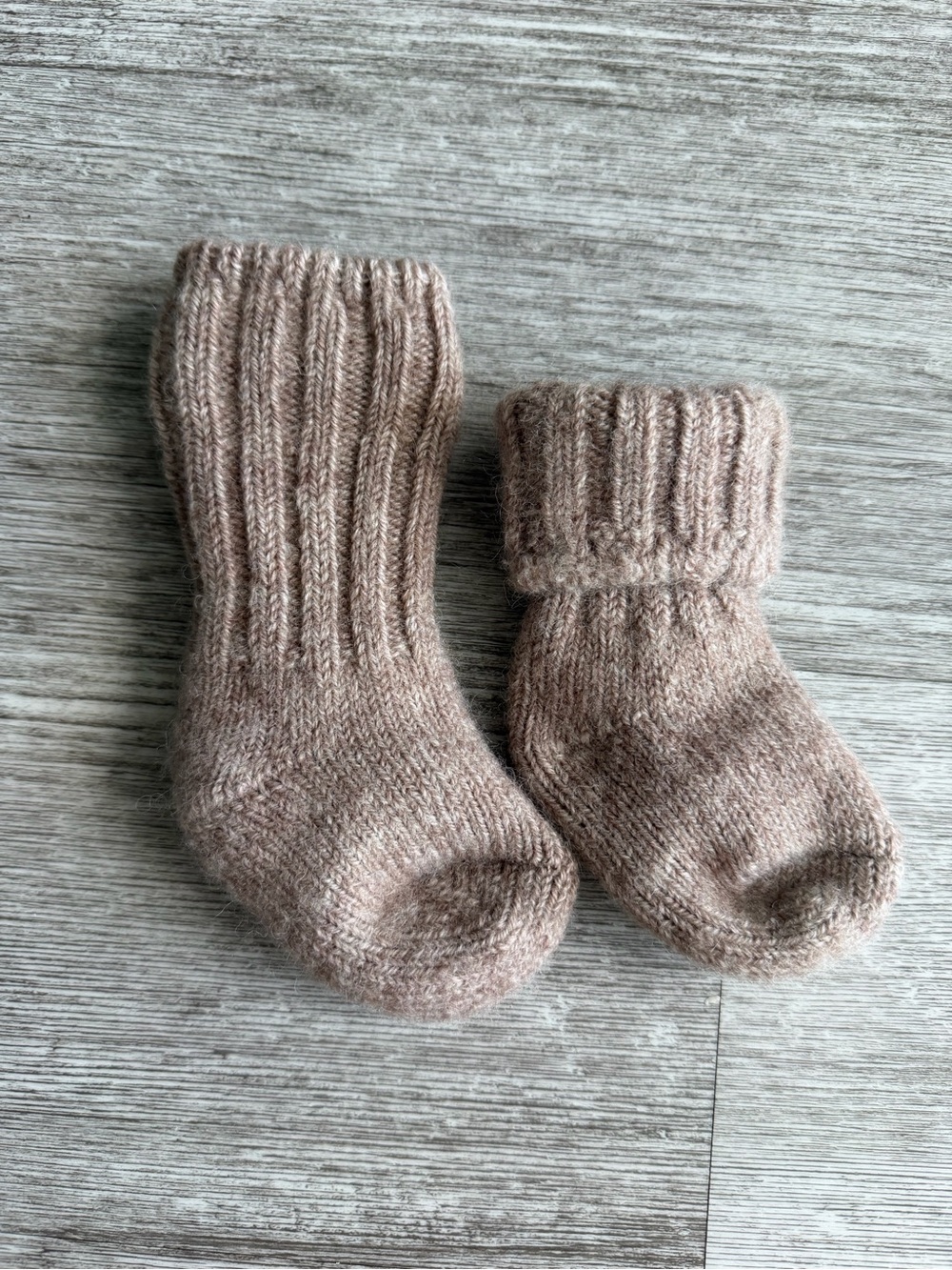 H&M WOOL-BLEND SOCKS size 1-2.5
